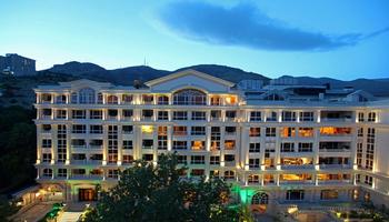 معرفی مجتمع مسکونی بام نیاوران