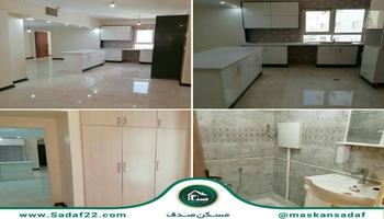 145 متری واقع در دریاچه