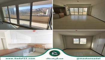 98 متری 2خوابه واقع در شهرک گلستان غربی