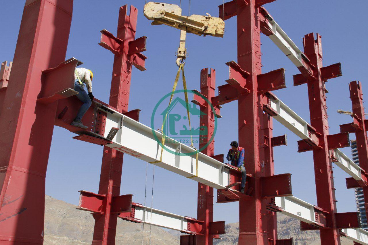 نصب اسکلت پروژه پدافند توسط شرکت آرین سازه 5/98