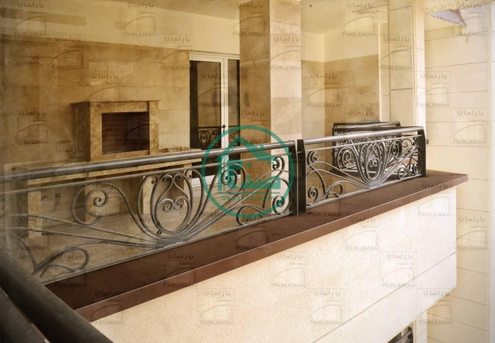 بالکن برج پارلمان