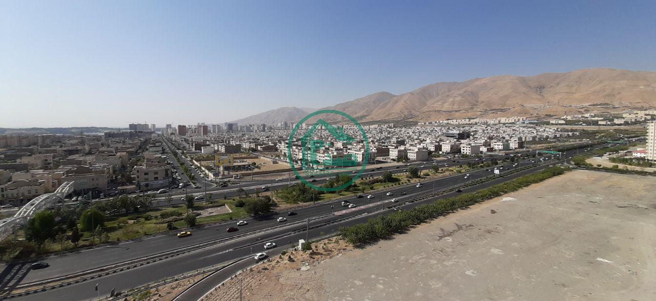 ویو غربی برج شهرک چشمه