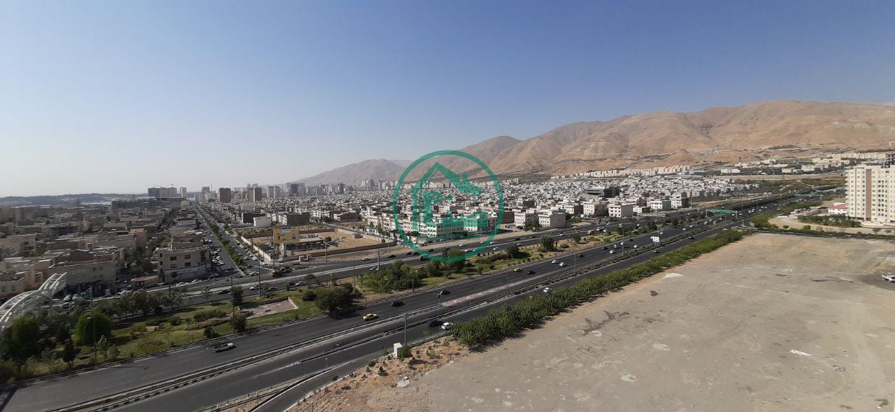 ویو غربی برج شهرک چشمه