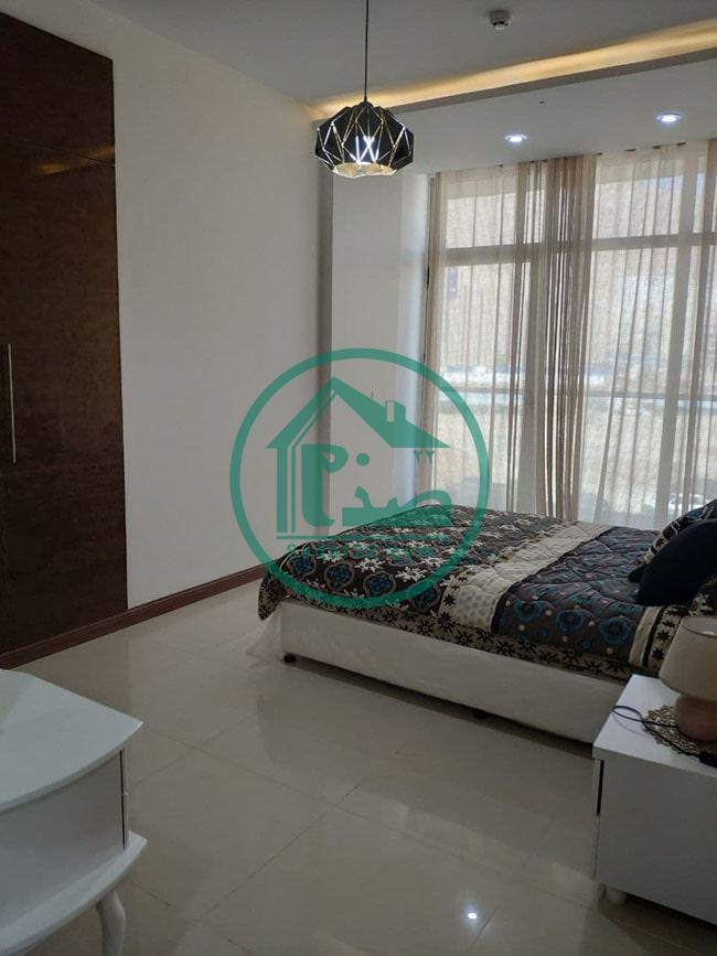 اتاق خواب والدین برج تریتیوم دریاچه چیتگر